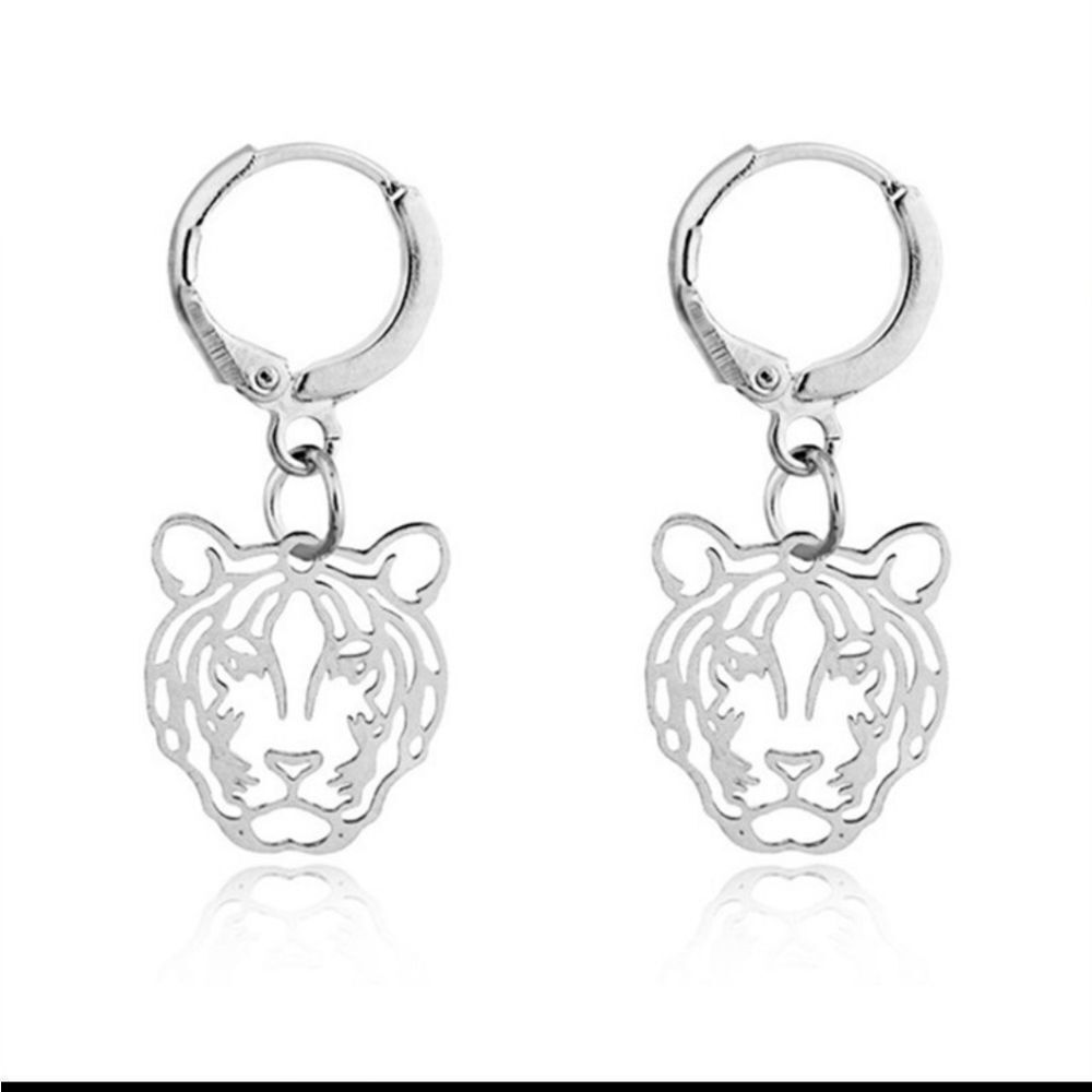 TIGER PRIDE SILVER HOOP EARRINGS